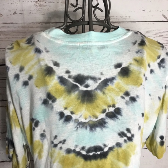 Young, Fabulous & Broke Tie Dye Crewneck Crop Top Tee Size Small - Picture 8 of 10